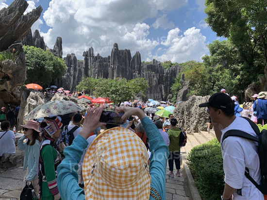 年近50的他：孩子要花钱、股市又不稳、该如何才能顺利度过下半生？