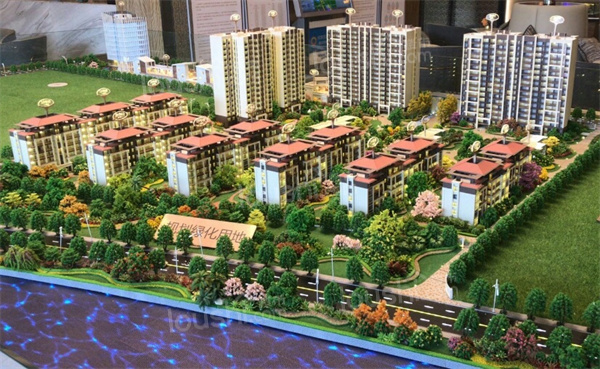 河畔府邸正在销售户型有:112平-158平3居-4居-成都楼市网