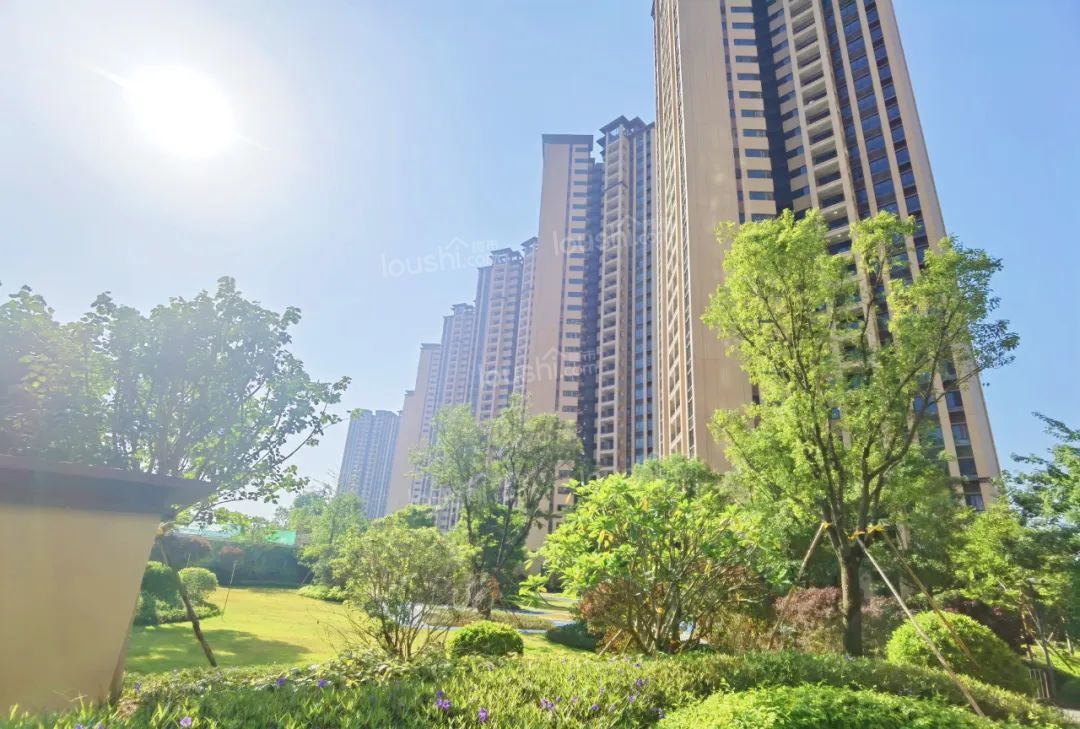 河源龙光城丨三期10月30日盛大交付,臻美生活已然呈现