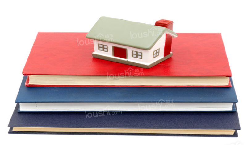 购房意向书与购房合同的法律效力不同，需认真阅读合同条款