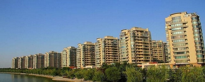物业费是按月付还是按年付